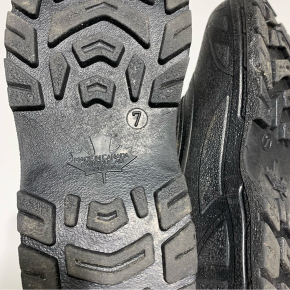 CANADIANA Girls size 7 winter boots - Picture 4 of 5